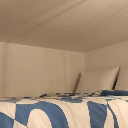 Apartman Petit Terrier 2000 *