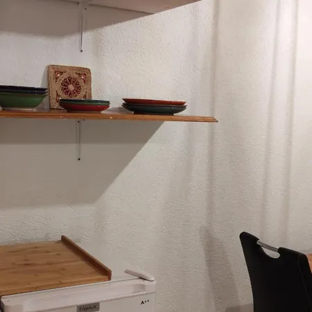 Petit Terrier 2000 Apartment